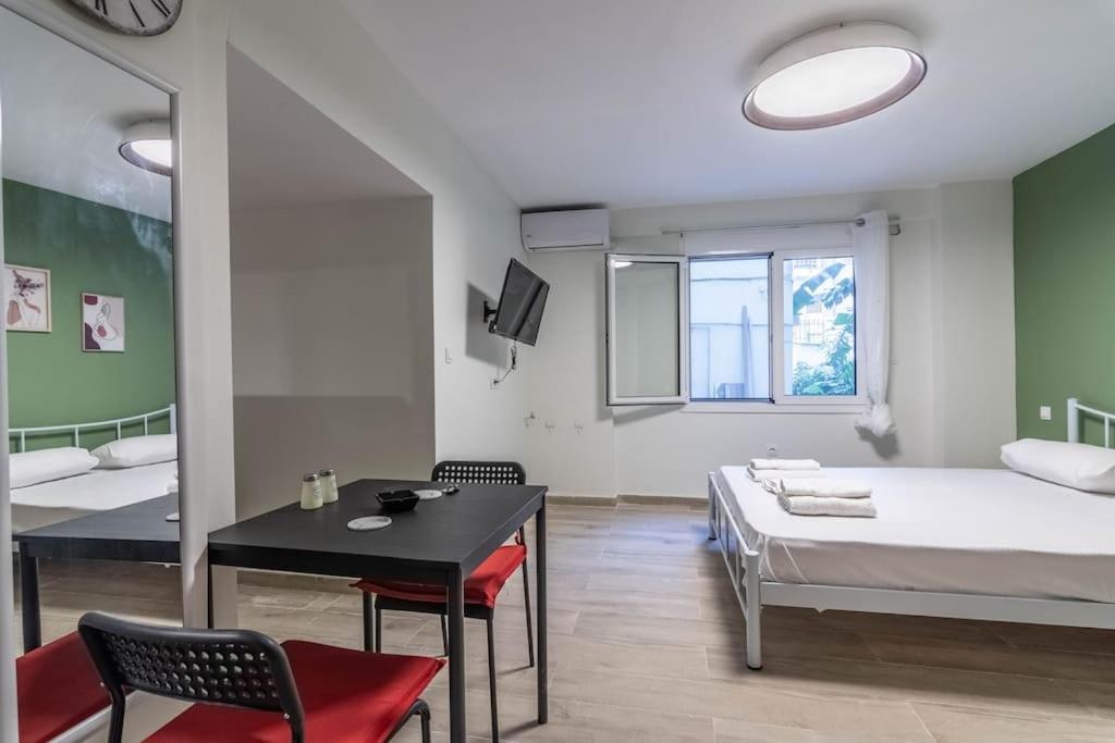 Garden Apt Apartment Athens Exterior photo